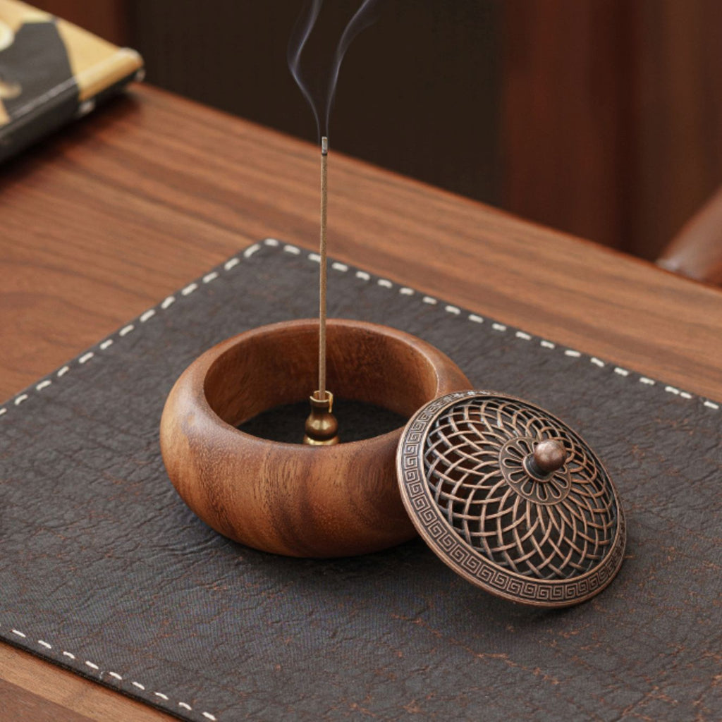 Brûleur d'encens en bois naturel